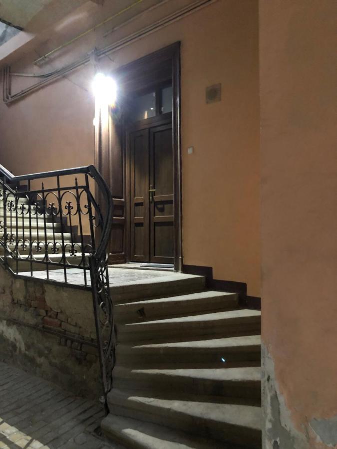 Dalina'S Art Corner Lägenhet Oradea Exteriör bild